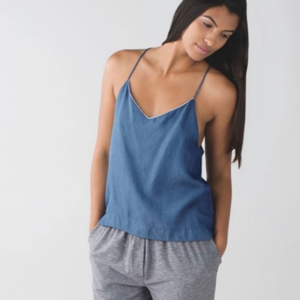 Lululemon wake and flow camisole